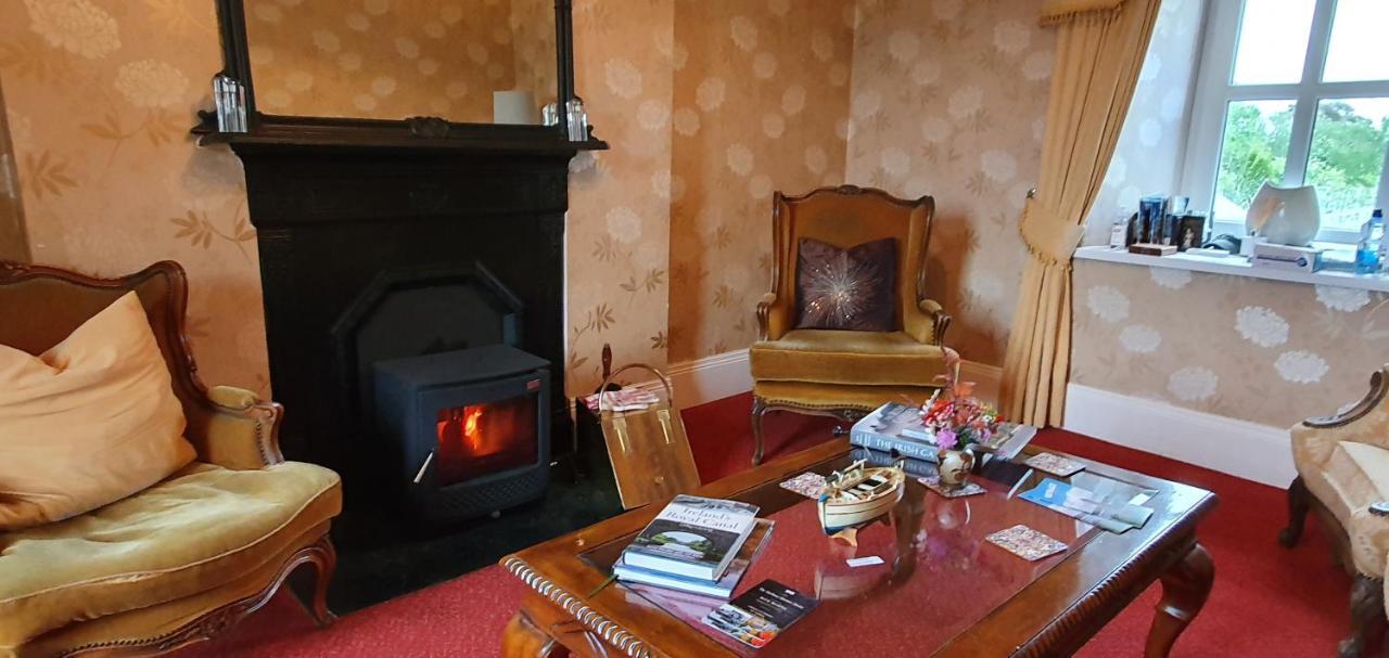 The Harbour Masters House Bed & Breakfast Banagher Exterior photo