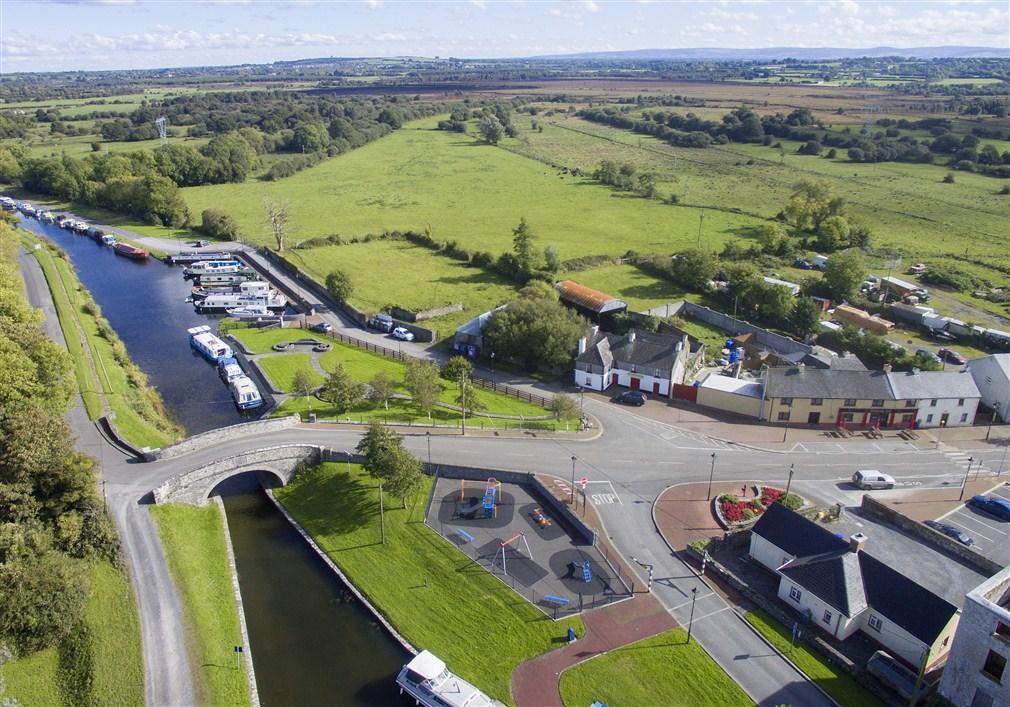 The Harbour Masters House Bed & Breakfast Banagher Exterior photo