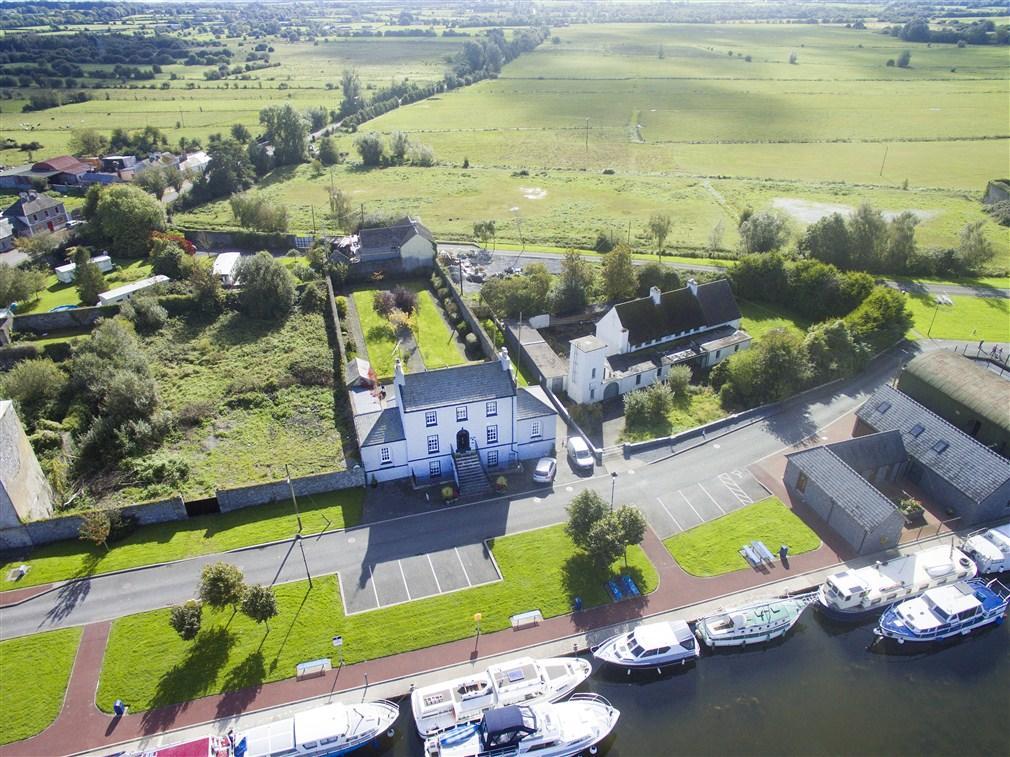 The Harbour Masters House Bed & Breakfast Banagher Exterior photo