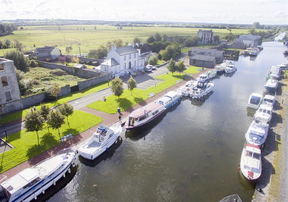 The Harbour Masters House Bed & Breakfast Banagher Exterior photo