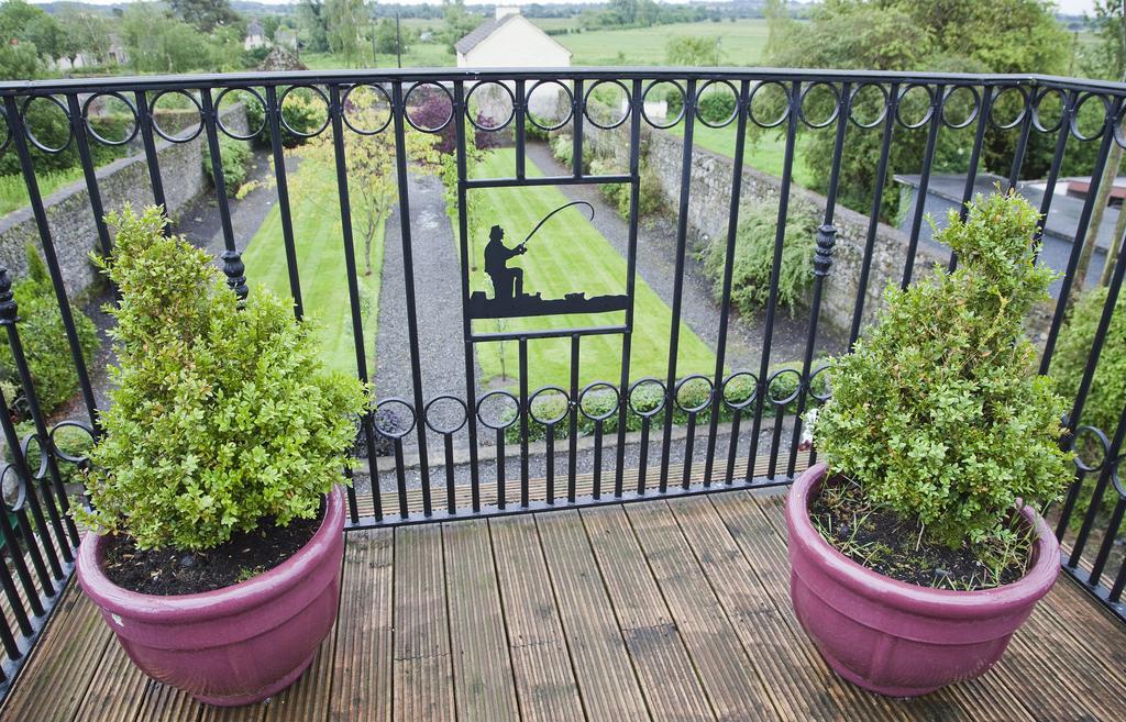 The Harbour Masters House Bed & Breakfast Banagher Exterior photo
