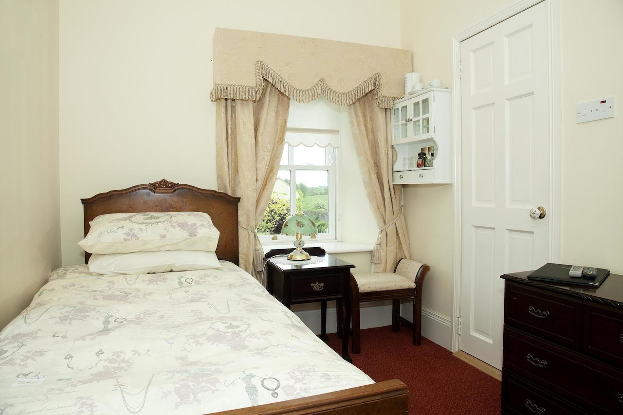 The Harbour Masters House Bed & Breakfast Banagher Room photo